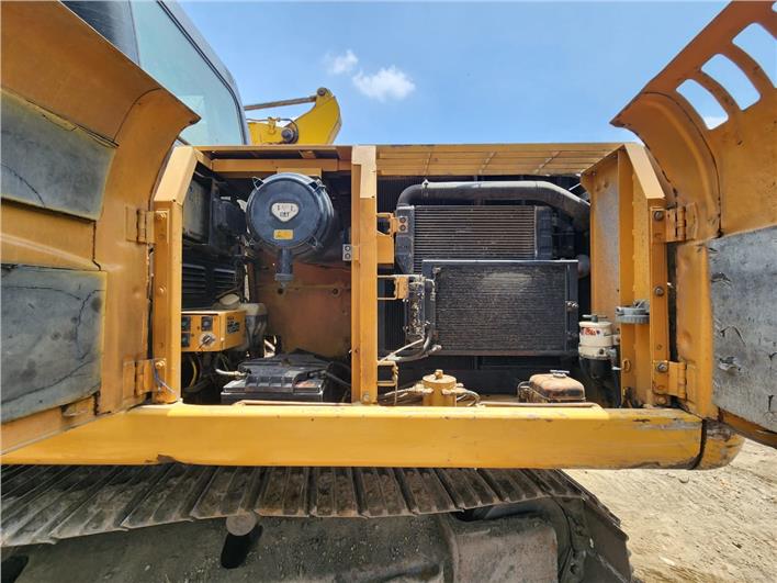 Excavadoras Caterpillar 320D BRAZO LARGO (Milagro)