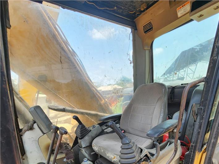 Excavadoras Caterpillar 320D BRAZO LARGO (Milagro)