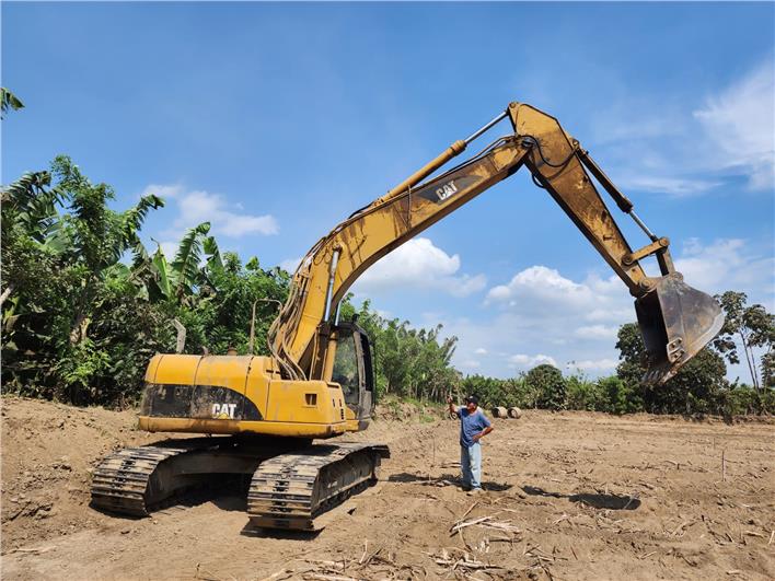 Excavadoras Caterpillar 320CU (Milagro)