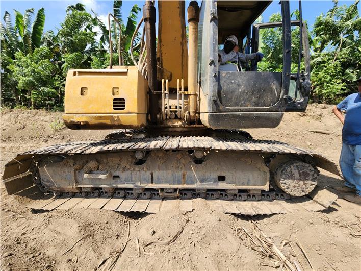 Excavadoras Caterpillar 320CU (Milagro)