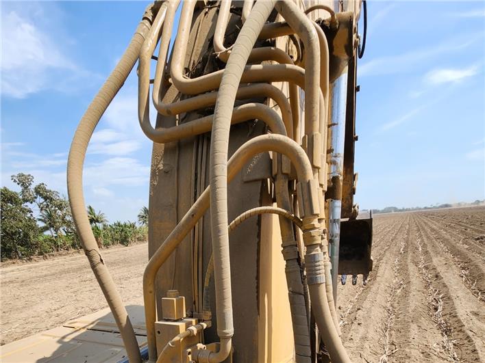 Excavadoras Caterpillar 320CU (Milagro)