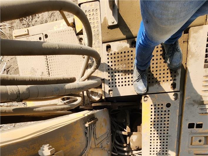 Excavadoras Caterpillar 320CU (Milagro)