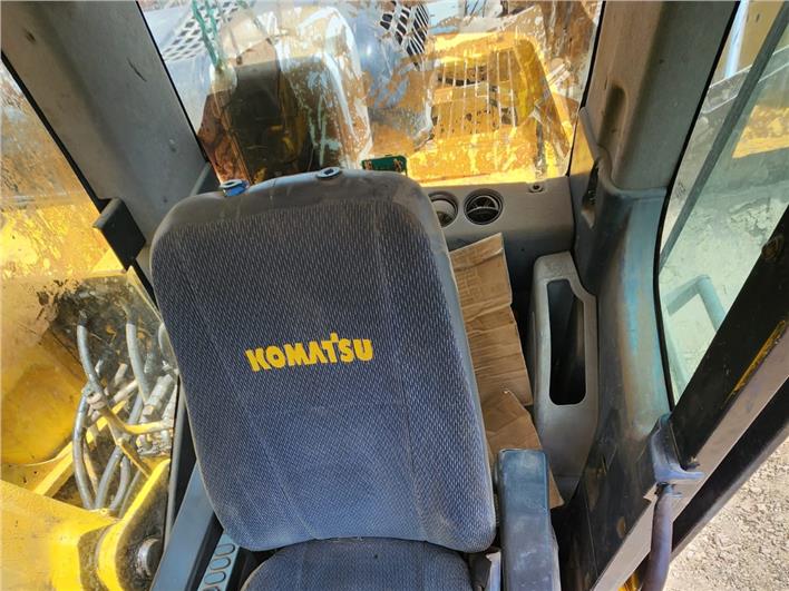 Excavadoras Komatsu PC200 (Milagro)