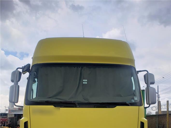 Cabezales RENAULT  Premium Lander 440 caja automática (Quito)