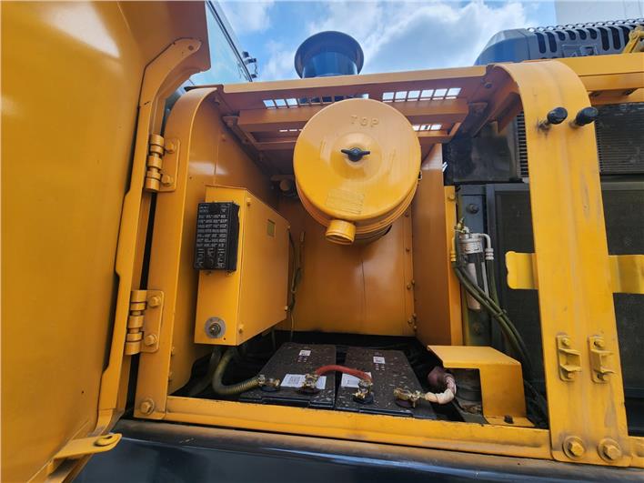 Excavadoras Hyundai R320LC‐7 (Guayaquil)