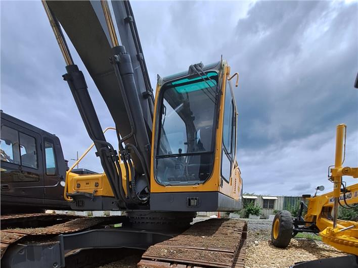 Excavadoras Volvo 360 (Guayaquil)