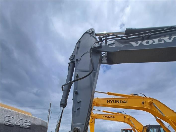 Excavadoras Volvo 360 (Guayaquil)