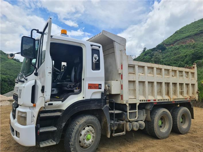 Volquetas Hyundai 12m3 (Piñas)