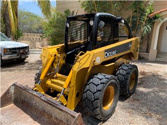 Minicargadores John Deere 260 (Playas)