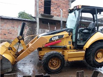 Retroexcavadoras Caterpillar 420E (Quevedo)