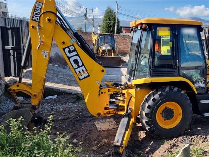 Retroexcavadoras JCB 3CX (Quito)