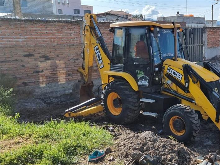 Retroexcavadoras JCB 3CX (Quito)
