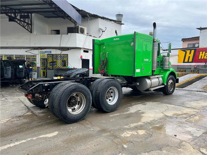 Cabezales Kenworth T800 (Azogues)