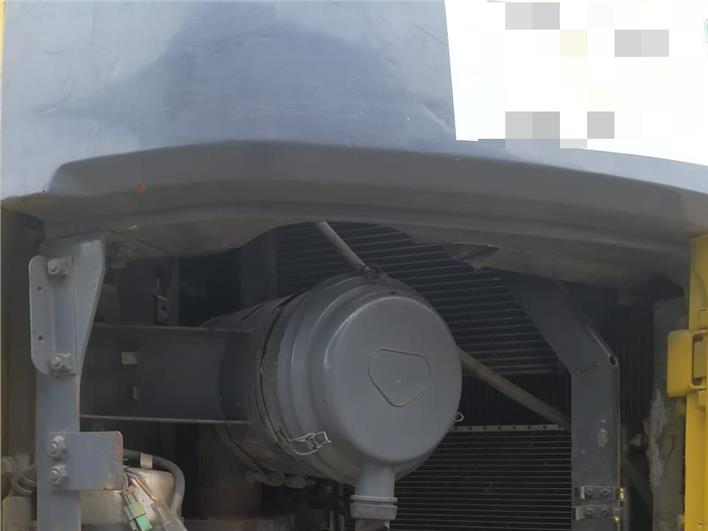 Excavadoras Komatsu 228 USLC (Balzar)