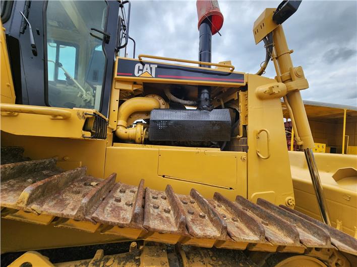 Tractores de Oruga Caterpillar D8R (Guayaquil)
