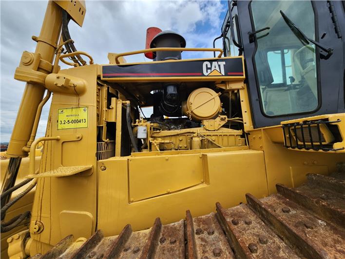 Tractores de Oruga Caterpillar D8R (Guayaquil)
