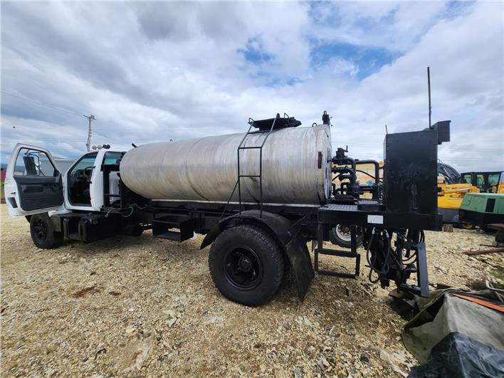 Distribuidoras de asfalto Chevrolet KODIAC (Guayaquil)