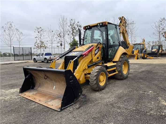 Retroexcavadoras Caterpillar 420F IT (La Troncal)