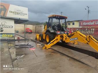 Retroexcavadoras John Deere 310SG (Loja)