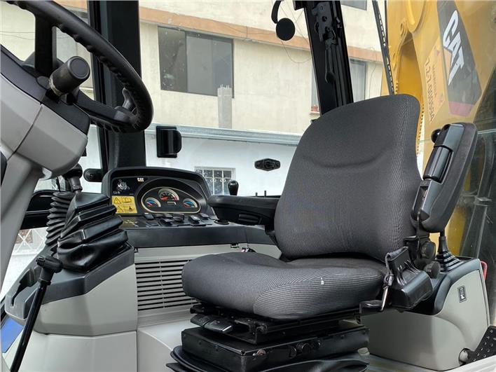 Retroexcavadoras Caterpillar 416 E (Quito)