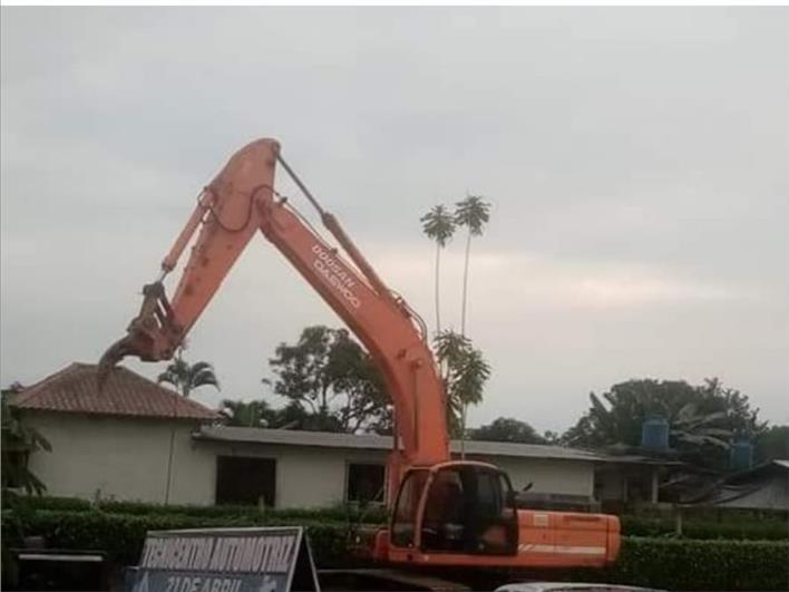 Excavadoras Doosan DX 340 LC (Riobamba)