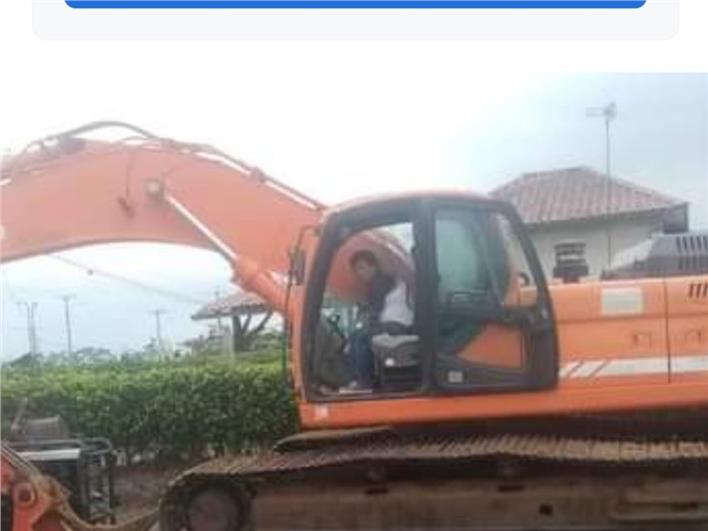 Excavadoras Doosan DX 340 LC (Riobamba)