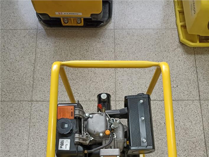 Vibrador de concreto Fusen MVD-S-1 (Guayaquil)