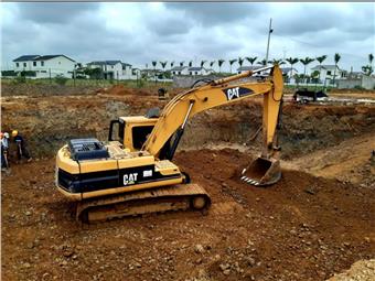 Excavadoras Caterpillar 320B (Guayaquil)