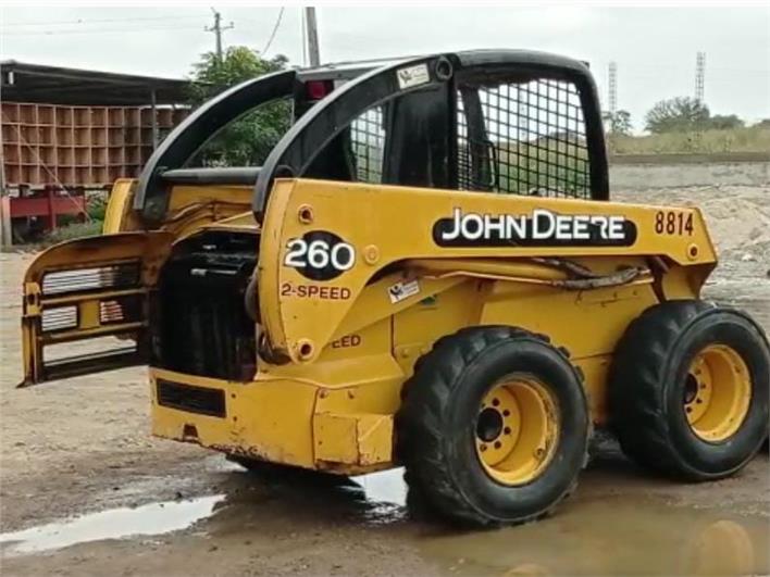 Minicargadores John Deere 260 (Santa Rosa)