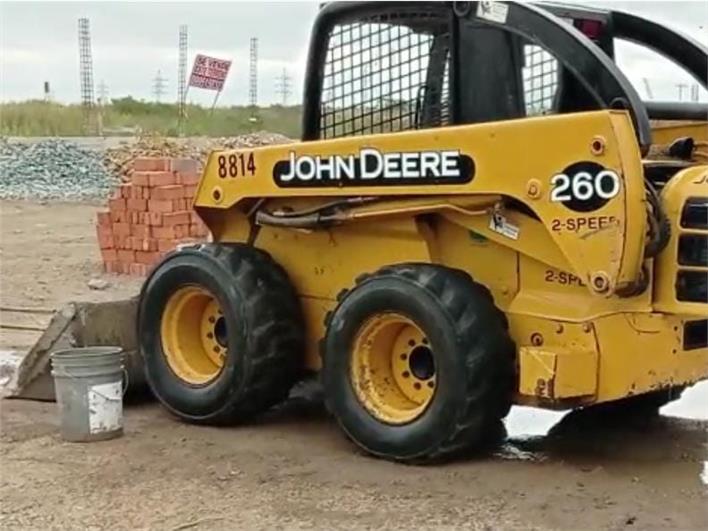 Minicargadores John Deere 260 (Santa Rosa)