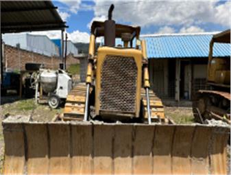 Tractores de Oruga Caterpillar D7G (Quito)
