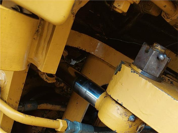 Cargadoras Caterpillar 910F (Guaranda)