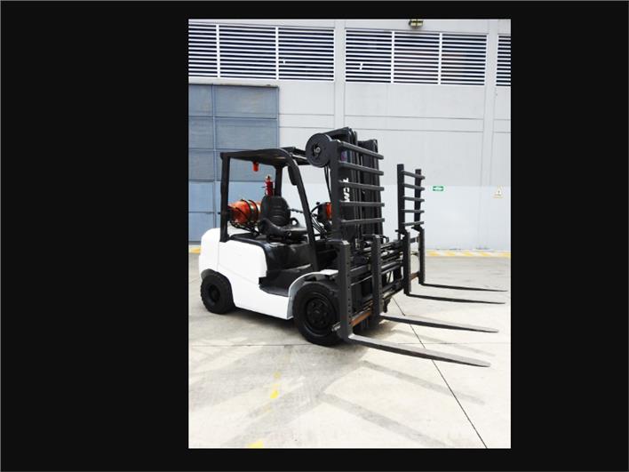 Montacargas TCM 3 ton (Guayaquil)