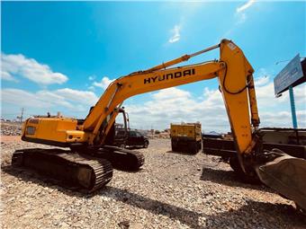 Excavadoras Hyundai R210LC-7 (Guayaquil)