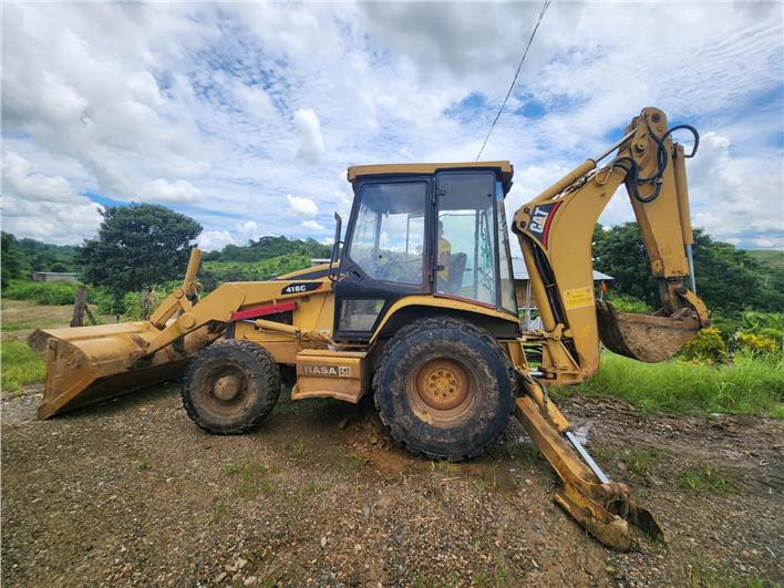 Retroexcavadoras Caterpillar 416C (Chongon)