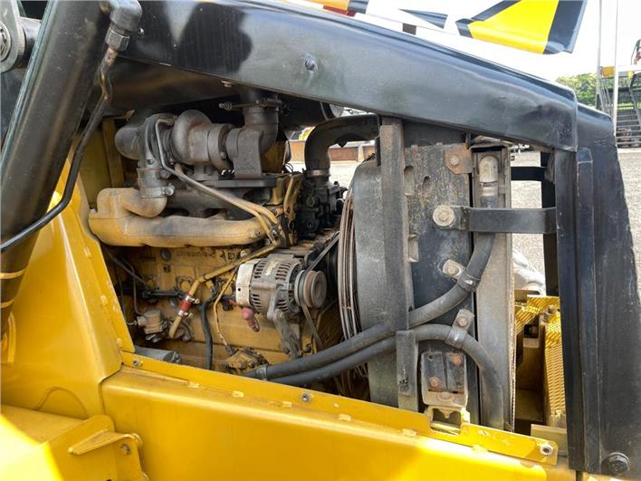 Retroexcavadoras Caterpillar 420D IT (La Troncal)