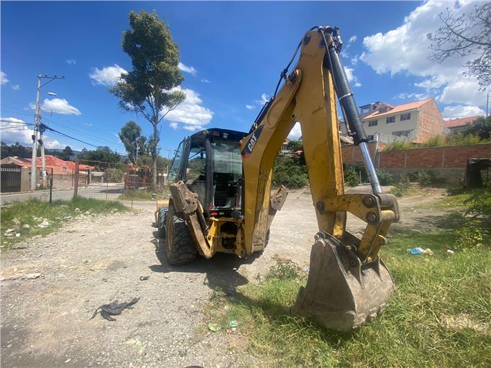 Retroexcavadoras Caterpillar 420E (Azogues)