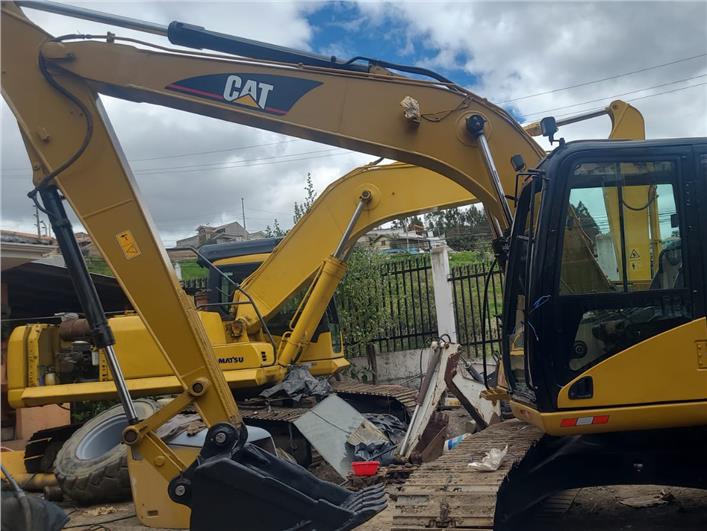 Excavadoras Caterpillar 312C (Cuenca)