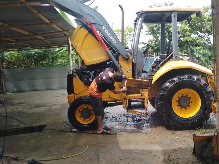 Retroexcavadoras Volvo BL60 (Tosagua)