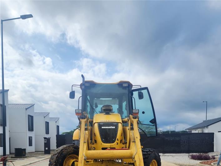 Retroexcavadoras Komatsu WB97R (Guayaquil)