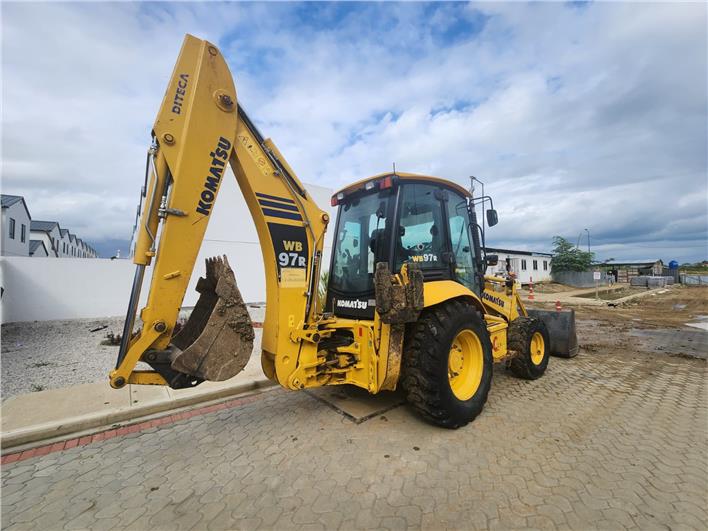 Retroexcavadoras Komatsu WB97R (Guayaquil)
