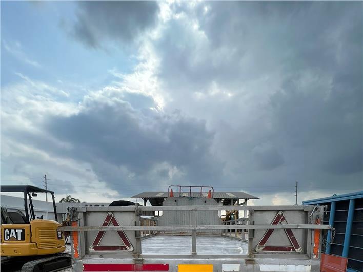 Plataformas Hino Camion XZU720L (Guayaquil)