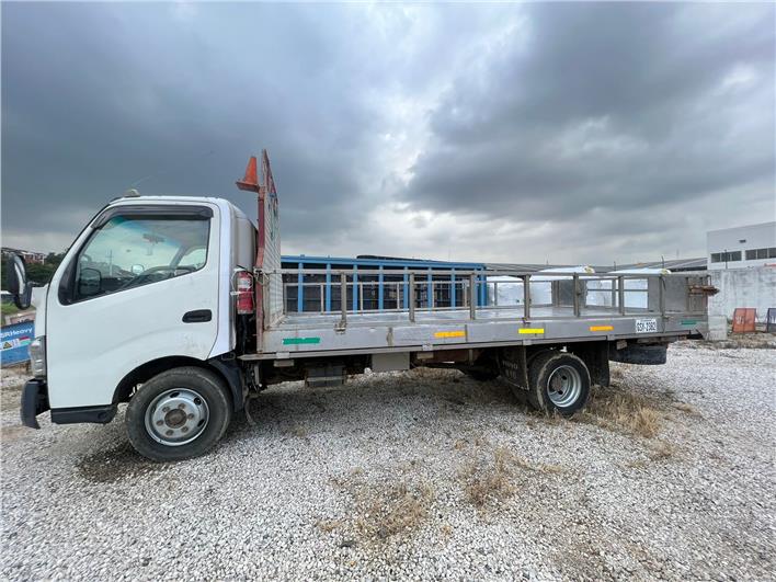 Plataformas Hino Camion XZU720L (Guayaquil)