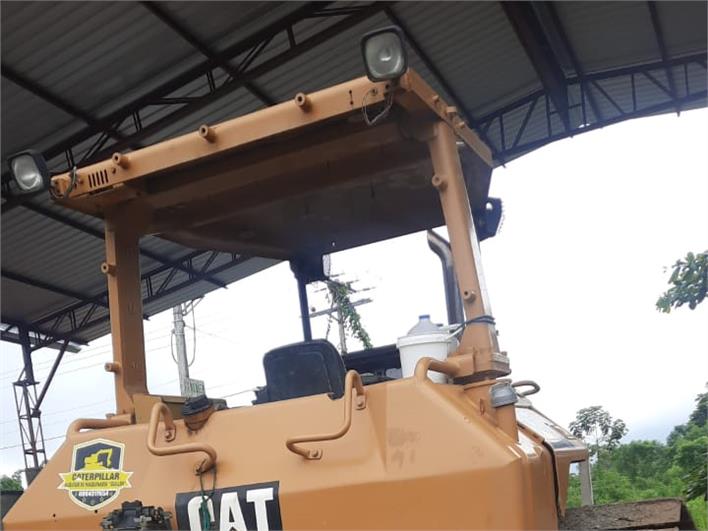 Tractores de Oruga Caterpillar D6N (La Troncal)