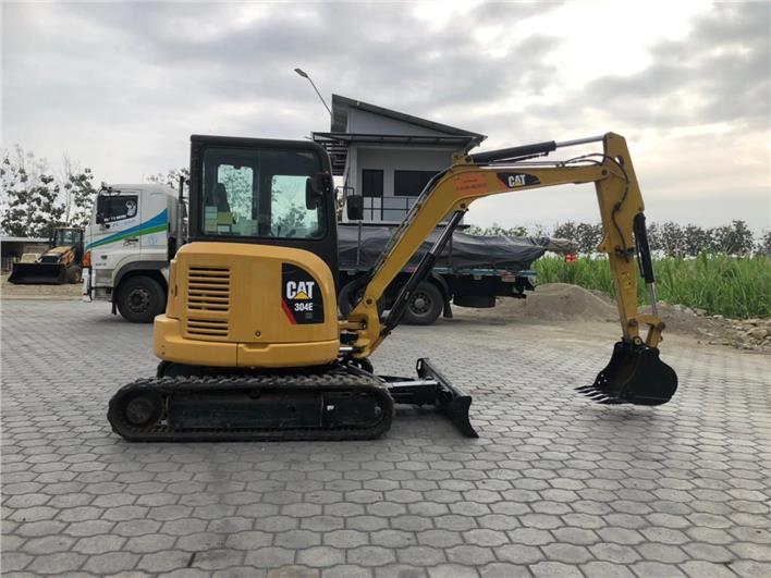 Miniexcavadoras Caterpillar 304E CR (La Troncal)