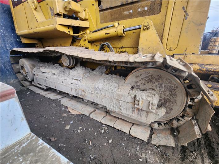 Tractores de Oruga Caterpillar D4C (El Triunfo)