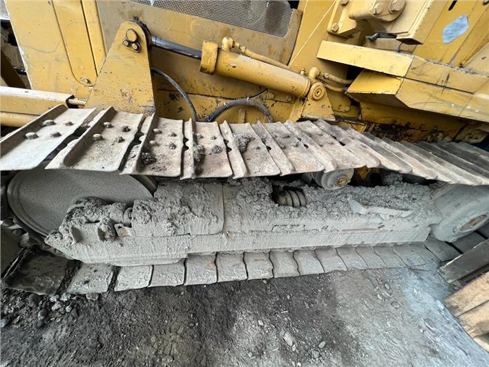 Tractores de Oruga Caterpillar D4C (El Triunfo)