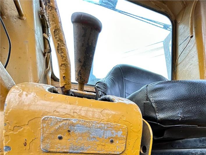 Motoniveladoras Caterpillar 140G (El Triunfo)