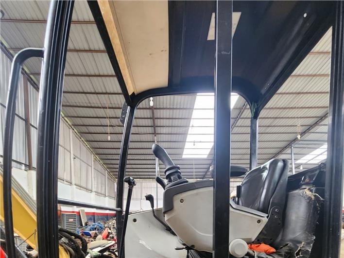 Miniexcavadoras Caterpillar 302.7 (El Triunfo)