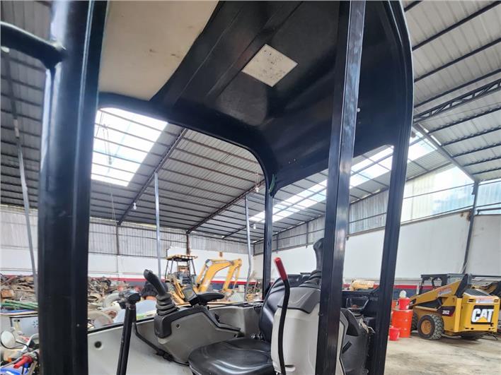 Miniexcavadoras Caterpillar 302.7 (El Triunfo)